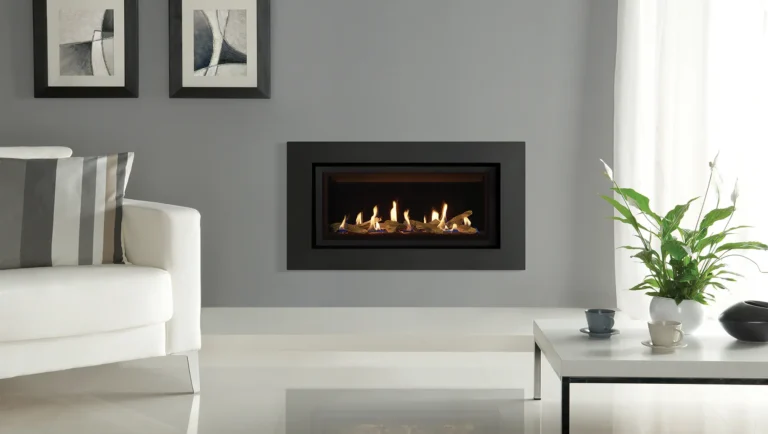 Small Cityscape Balanced Flue Gas Fire With 4 InchTrim